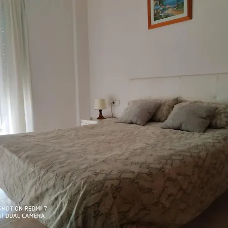 Apartamento Primera Linea De Playa * 坎佩略